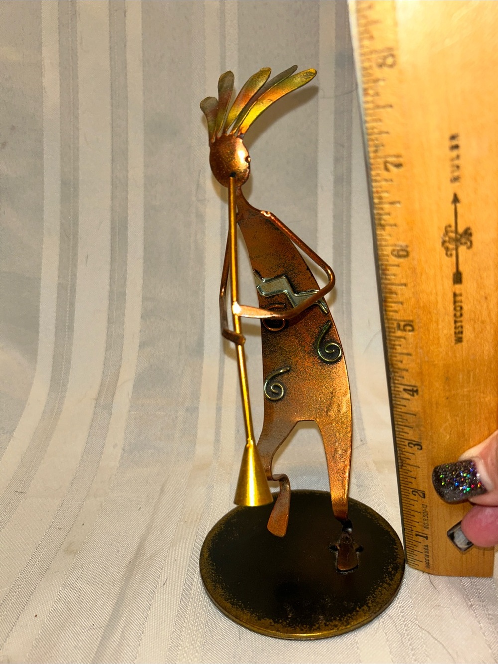 Tabletop Kokopelli Musician Sculpture in Copper and Gold (LC) - Picture 9 of 9